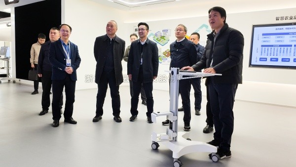 山西省农业农村厅党组书记、厅长孙京民一行莅临桃子视频APP黄下载调研考察
