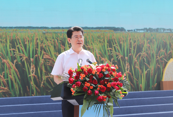 萍乡市委副书记、市长刘烁致辞