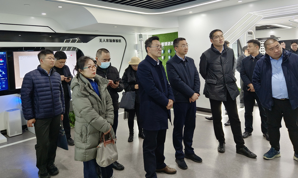 农业农村部信息中心与四川彭州、崇州市联合调研组赴桃子视频APP黄下载考察